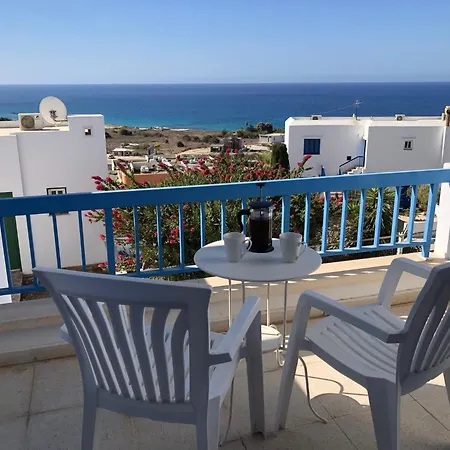 Ikaria Village Magnificent 2 Bed With Sea Views * Хлоракас