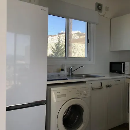 דירה Paphos - 2 Bed Apt, Amazing Sea Views, Pool, 15 Min Walk To *